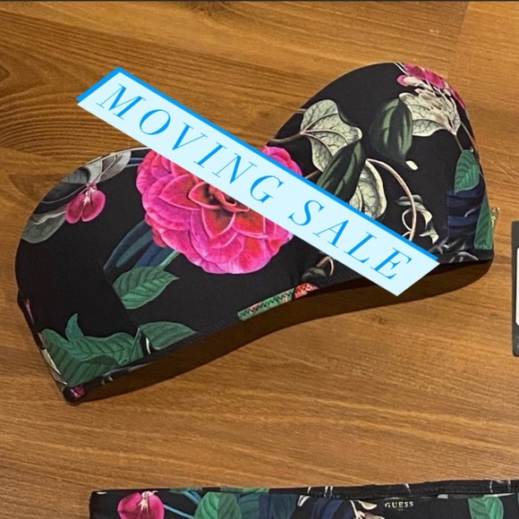 LAST DAY TO BUY!! Guess bandeau bikini - Picture 1 of 6